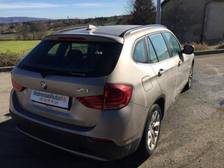 BMW X1 XDRIVE23Da CONFORT 204 cv     Diesel BEIGE METAL - 16