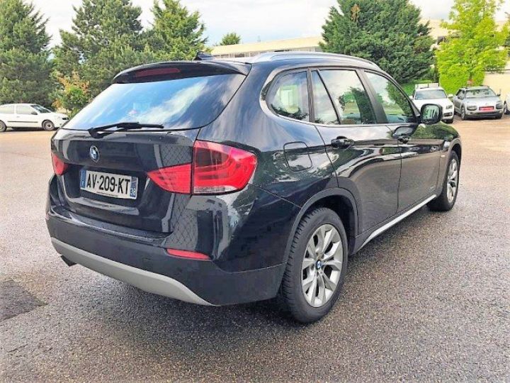 BMW X1 XDRIVE23DA LUXE 204CV     Diesel NOIR - 14