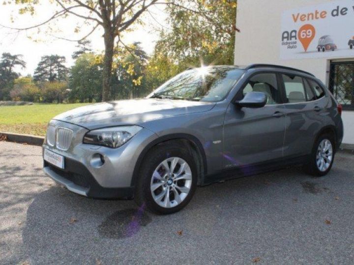 BMW X1 XDRIVE23DA LUXE 204CV     Diesel GRIS METAL - 3