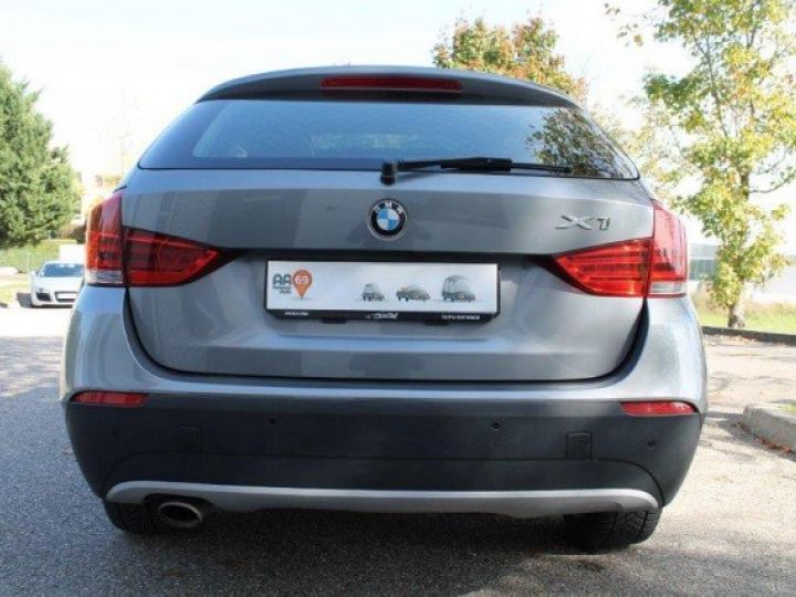 BMW X1 XDRIVE23DA LUXE 204CV     Diesel GRIS METAL - 22