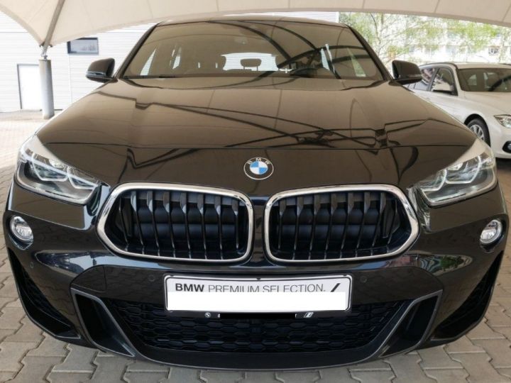 BMW X2 sDrive18d M-SPORT 150 Auto / 04/2019 Blanc métal  - 3