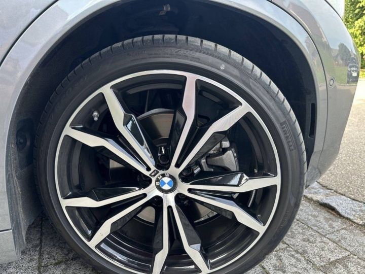 BMW X2 xDRIVE 20 D M-Sport *AAHK*PANO*LED*DAB*SHADOW Gris Métallisé - 20