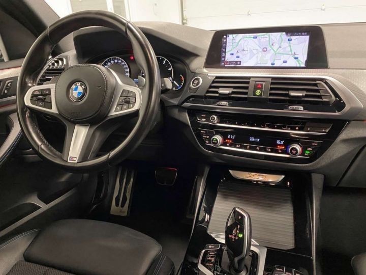 BMW X3 2.0 dA sDrive18 M-PAKKET 1ERMAIN -FULL - Noir - 11