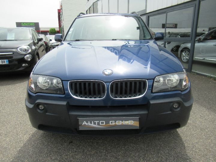 BMW X3 2.0d Confort Bleu - 2
