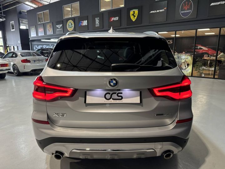 BMW X3 30e 292ch Luxury BVA8 Toit ouvrant Gris Clair - 6