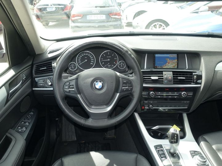 BMW X3 (F25) XDRIVE35DA 313CH LOUNGE PLUS Blanc - 9