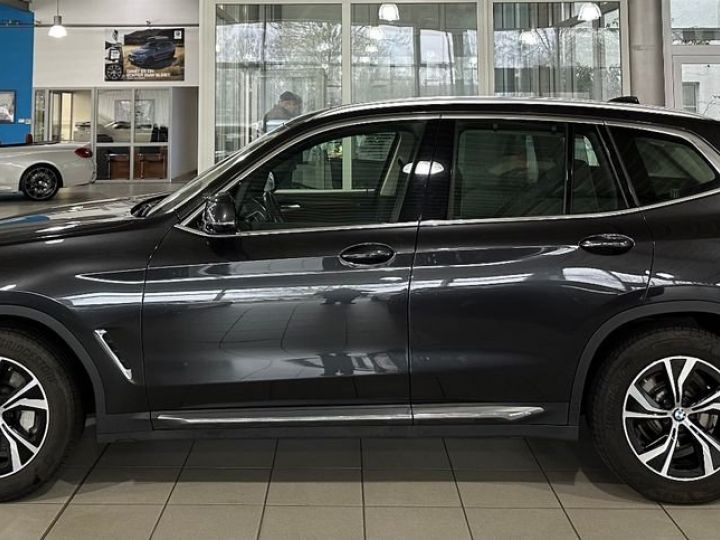 BMW X3 Xdrive 30d Luxury Line / TOIT PANO – CAMERA – HEAD UP – H&K – 1ère main – Garantie 12 mois Noir - 7