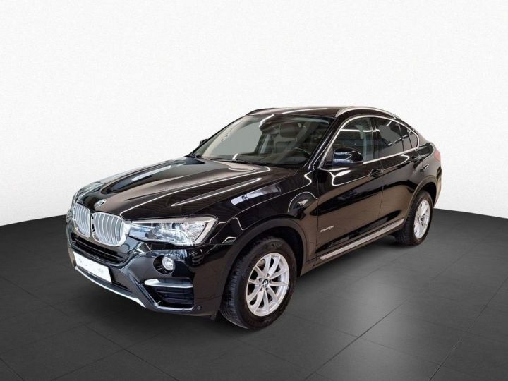 BMW X4 xDrive20d 190Ch ACC Attelage Navi HiFi Caméra Cuir / 79 Noir Métallisée - 1