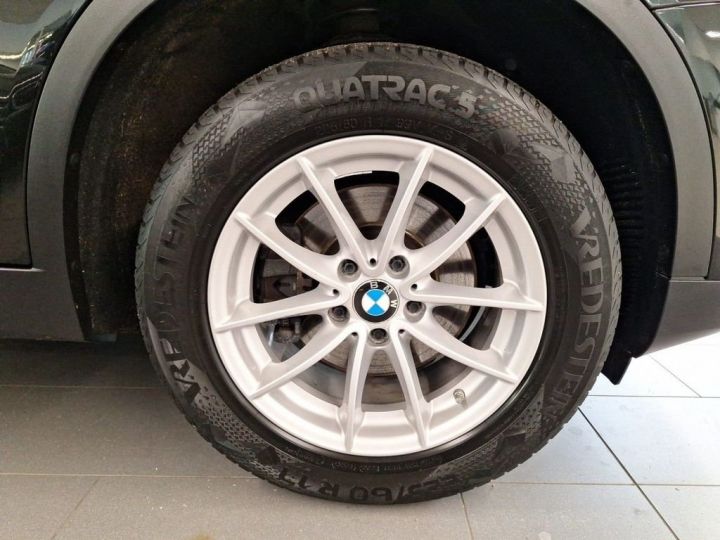 BMW X4 xDrive20d 190Ch ACC Attelage Navi HiFi Caméra Cuir / 79 Noir Métallisée - 12