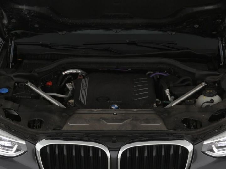 BMW X4 xDrive30d M-Sport 286 Ch Alarme tête haute HiFi DAB LED Camera Attelage / 62 Gris Métallisé - 10