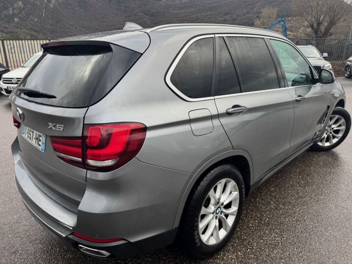 BMW X5 (F15) XDRIVE40EA 313CH EXCLUSIVE Gris - 8