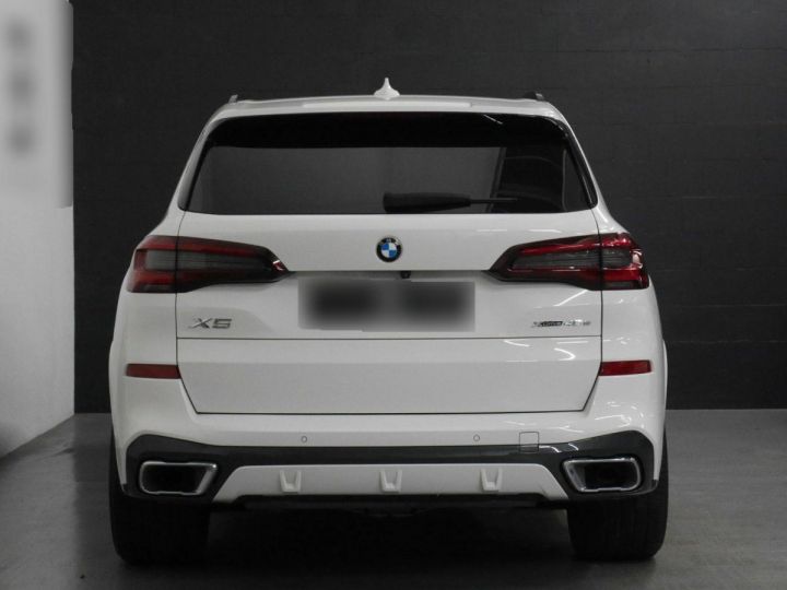 BMW X5 IV (G05) xDrive45eA 394ch M Sport 17cv BLANC - 4