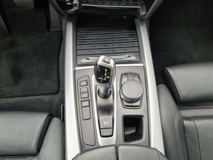 BMW X5 sDrive25d HiFi| Sièges conforts / Toit Panoramique / 1er Main / Garantie 12 mois Blanc - 14