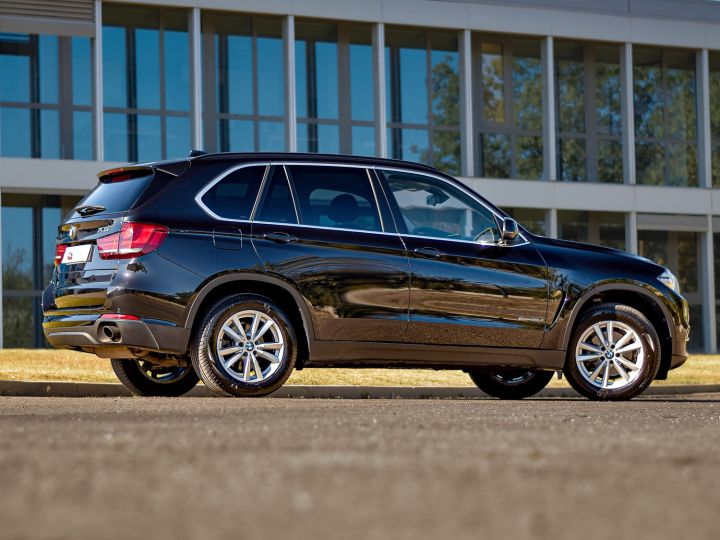 BMW X5 X5 25d S-Drive LOUNGE F15 2.0 L 231 Ch 7 Places FR Saphireschwarz Métallisé - 35