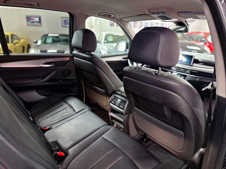 BMW X5 X5 25d S-Drive LOUNGE F15 2.0 L 231 Ch 7 Places FR Saphireschwarz Métallisé - 23