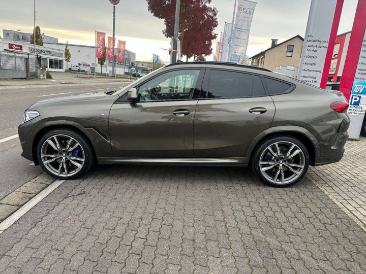 BMW X6 M50i ATTELAGE/PANO/22'' Gris - 4