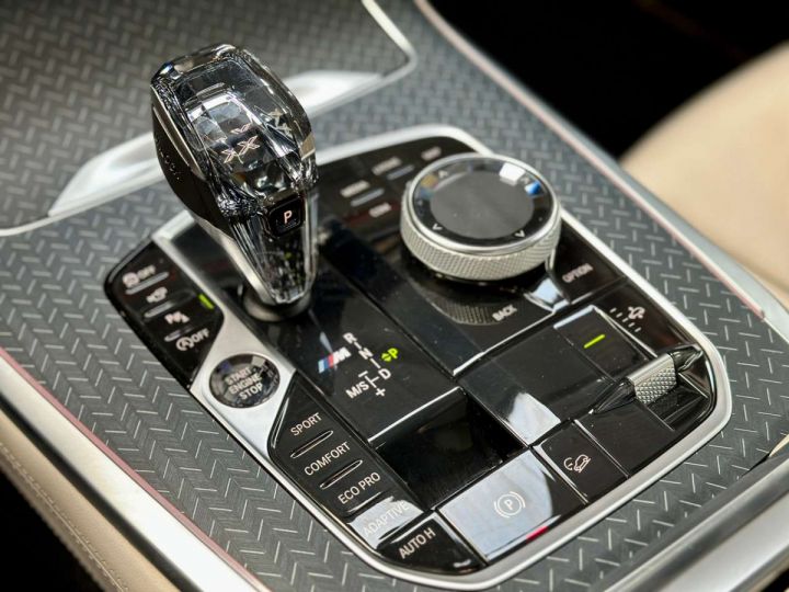 BMW X7 M M50i 530 ch BVA8 Performance Noir - 4