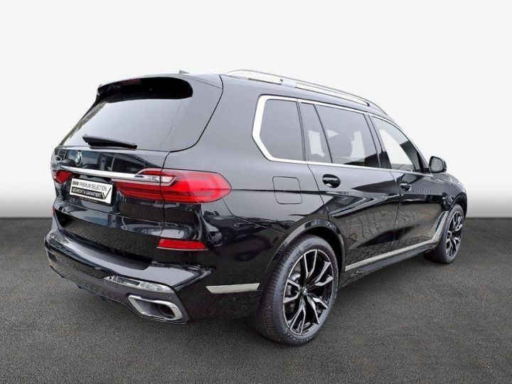 BMW X7 xDrive 30d M Sport Noir - 2