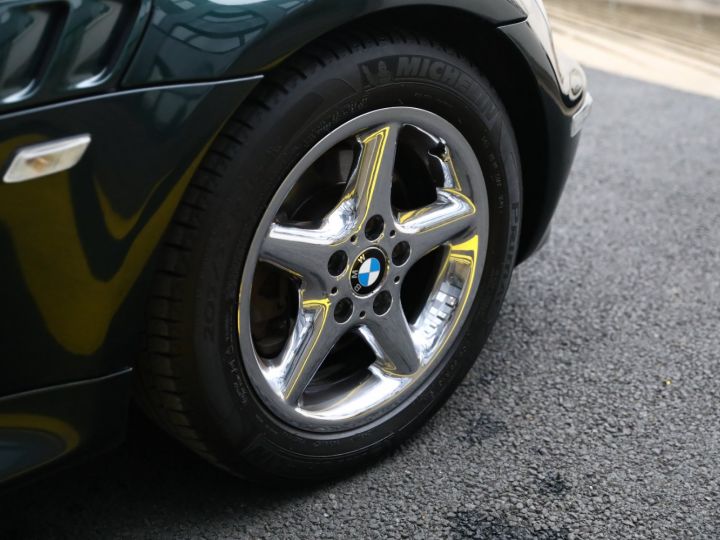 BMW Z3 BMW Z3 3.0 ROADSTER 231CV / CUIR / SIGES CHAUFFANTS / BRITISH RACING / RARE Vert British - 12
