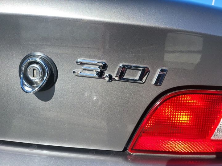BMW Z3 (E36) 3.0I 231CH Gris C - 12