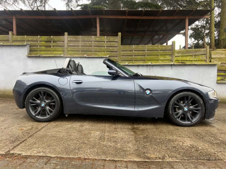 BMW Z4 2.2i 24v Pack M Sport + Hardtop Bleu Métallisé - 8