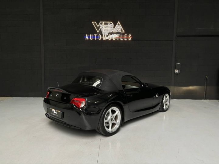 BMW Z4 3.0si 265 ch Noir - 10