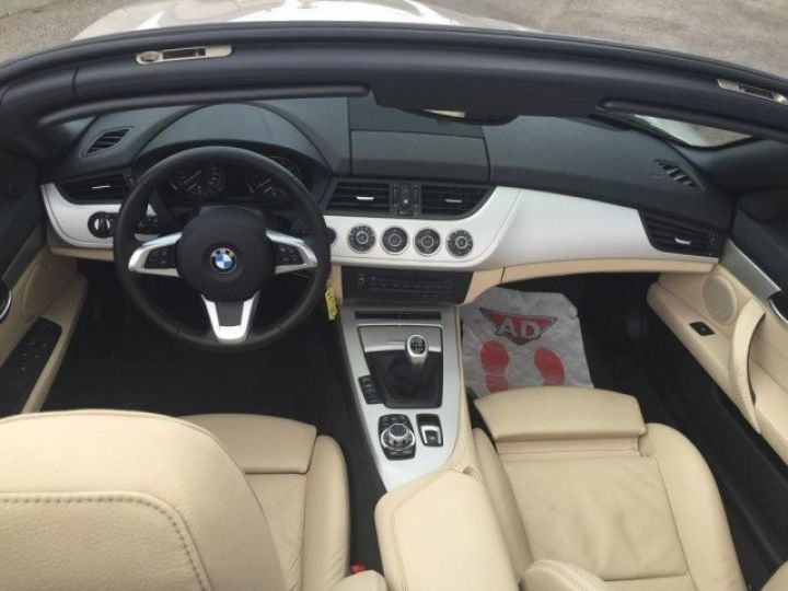 BMW Z4 COUPE CABRIOLET 2.3i 204CV BV6     Essence BEIGE METAL - 7