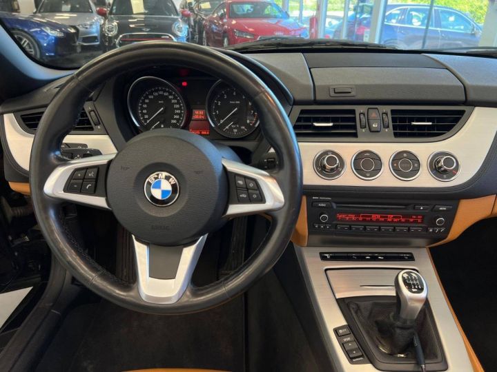 BMW Z4 II (E89) sDrive 23i Luxe NOIR - 16