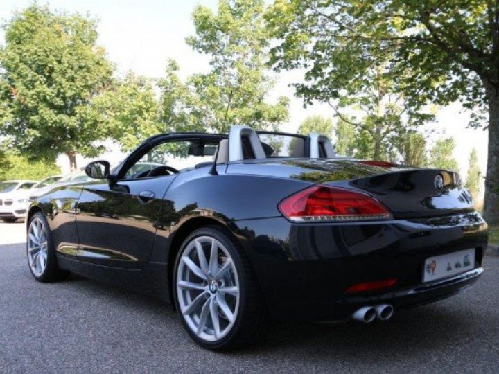 BMW Z4 SDRIVE23 i 204 AUTOMATIQUE LUXE     Essence NOIR - 18