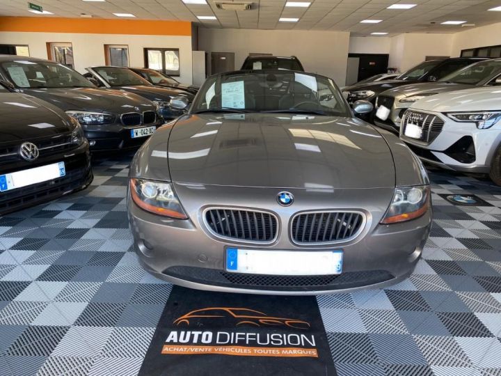 BMW Z4 Standard Beige - 1