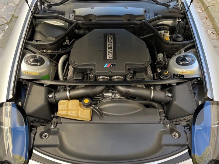 BMW Z8 V8 400 CH Gris - 9