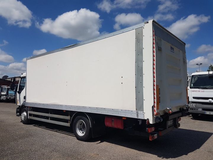 Camión Renault D Caja cerrada + Plataforma elevadora 12.210dti euro 6 - FOURGON 6m40 abimé BLANC - 5