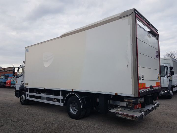 Camión Mercedes Atego Caja frigorífica 1623 euro 6 TRI-TEMPERATURE BLANC - 5