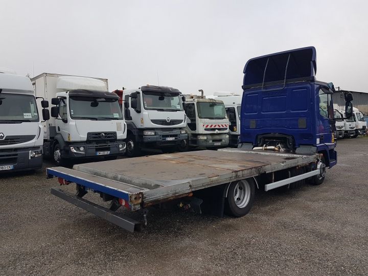 Camión Iveco EuroCargo Chasis cabina 75 E 19 euro 6 - Empattement court 3m33 / PTRA 16T50 / 3 places BLEU GEFCO - 2