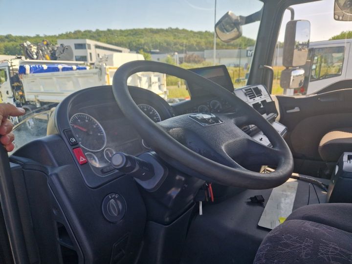 Camión Man TGA Multibasculante Ampliroll 19.324 BOITE AUTO CLIM AVEC 11000€ HT DE TRAVAUX 4x2  - 4