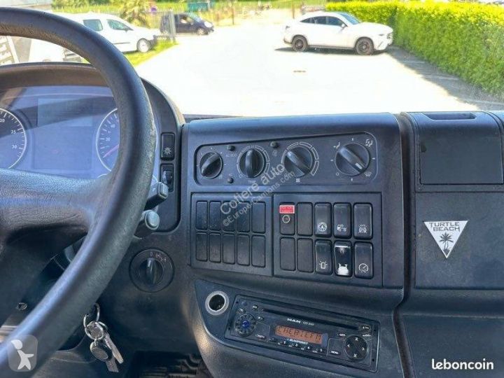 Camion porteur Man TGA Benne arrière 26.360  - 7