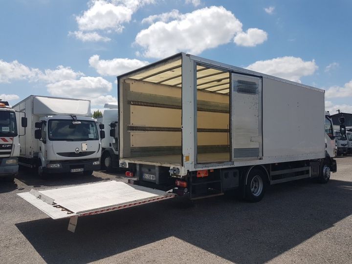 Camion porteur Renault D Caisse fourgon + Hayon élévateur 12.210dti euro 6 - FOURGON 6m40 abimé BLANC - 3