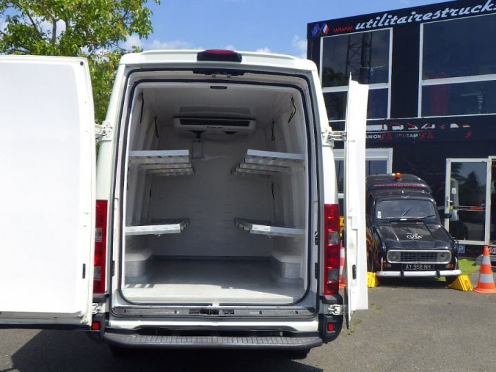Camion porteur Iveco Daily Caisse frigorifique  - 4