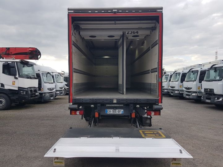 Camion porteur Mercedes Atego Caisse frigorifique 1623 euro 6 TRI-TEMPERATURE BLANC - 8