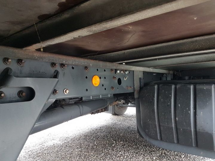 Camion porteur Iveco EuroCargo Chassis cabine 75 E 19 euro 6 - Empattement court 3m33 / PTRA 16T50 / 3 places BLEU GEFCO - 10