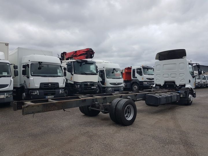 Camion porteur Renault Midlum Chassis cabine 220dxi.16 - Problème boite de vitesse BLANC Occasion - 2