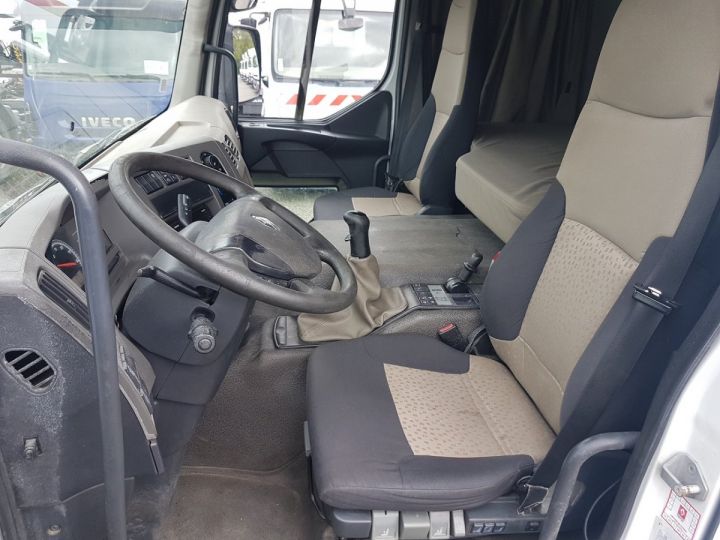 Camion porteur Renault Premium Chassis cabine 310dxi.19 MANUEL + INTARDER - Châssis 8m. BLANC - 16