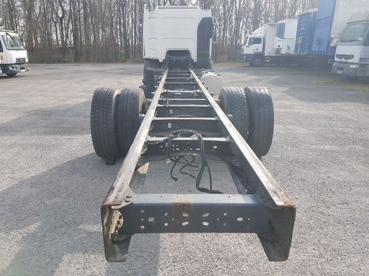 Camion porteur Volvo FE Chassis cabine 300 EEV - Moteur en panne BLANC - 5