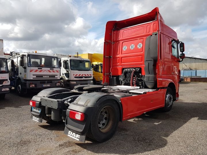 Camion tracteur Daf XF 460 SPACECAB euro 6 ROUGE - 2