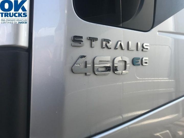 Camion tracteur Iveco Stralis Hi-Way AS440S46 TP E6 - offre de location 998 Euro HT x 36 mois* Gris Clair Métal - 6