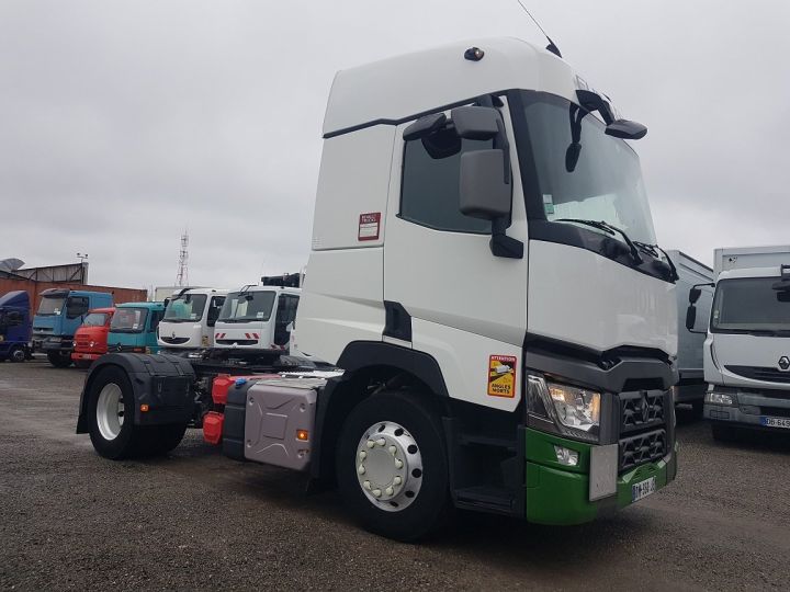 Camion tracteur Renault T 460 euro 6 RTMD-ADR - RETARDER BLANC - VERT - 3