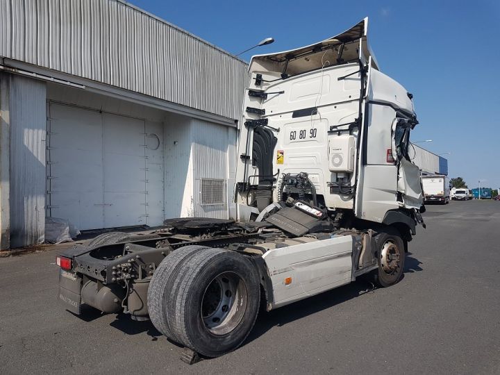 Camion tracteur Renault T 480 ACCIDENTE - Mécanique OK BLANC - 2