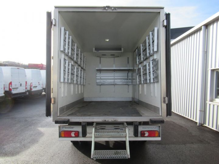 Chassis + body Renault Master Refrigerated body DCI 145 CAISSE FRIGORIFIQUE  - 6