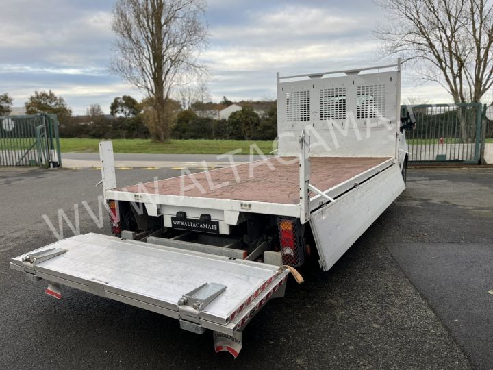 Chasis + carrocería Renault Master Caja abierta 145cv PLATEAU RIDELLES HAYON ELEVATEUR DHOLLANDIA 750KGS BLANC - 4