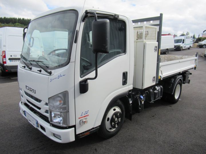 Chasis + carrocería Isuzu NLR Volquete trasero BENNE + COFFRE L35 150CV  - 2